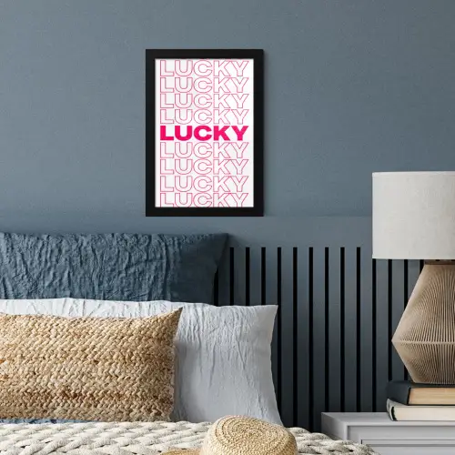 Lucky - Roze - Patroon fotolijst zwart zonder passe partout klein -sfeer3