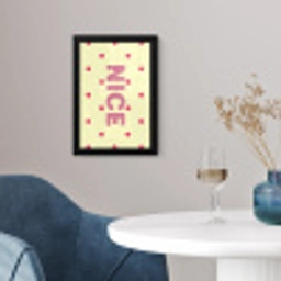 Nice - Stippen - Roze - Geel fotolijst zwart zonder passe partout klein -sfeer4
