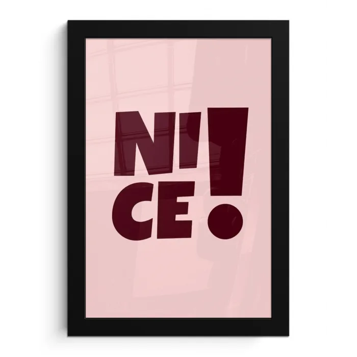 Nice - Uitroepteken - Roze fotolijst zwart zonder passe partout klein -3d