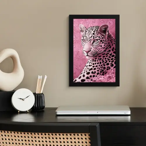 Panter - Luxe - Roze fotolijst zwart zonder passe partout klein -sfeer1