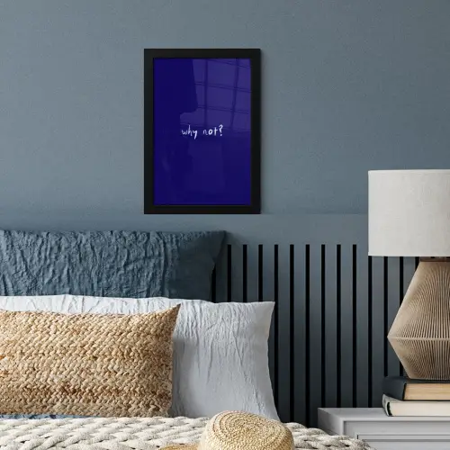 Why not - Blauw - Handgeschreven fotolijst zwart zonder passe partout klein -sfeer3
