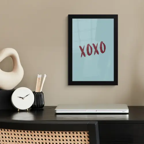 XOXO - Blauw - Rood fotolijst zwart zonder passe partout klein -sfeer1