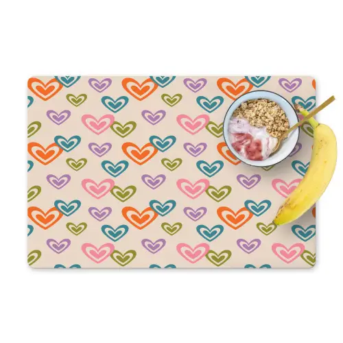 Kleurrijk - Hartjes - Patroon - Beige Placemat vinyl groot 368 -zzzproduct_Kitchenyeah-website