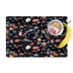 Donker - Kiezels - Glans Placemat vinyl groot 368 -zzzproduct_Kitchenyeah-website