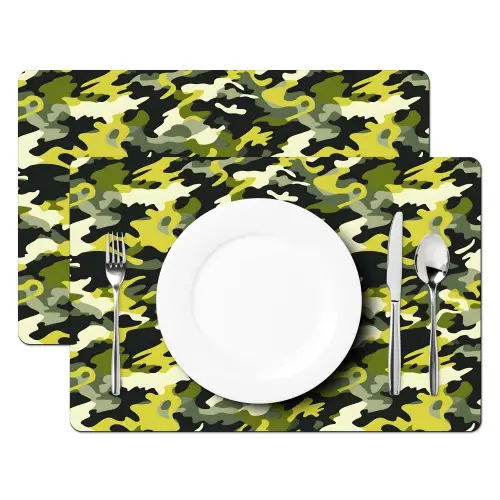 Groen - Geel - Camouflage - Patroon Placemat vinyl groot 368 -zzsfeer2_Kitchenyeah-website