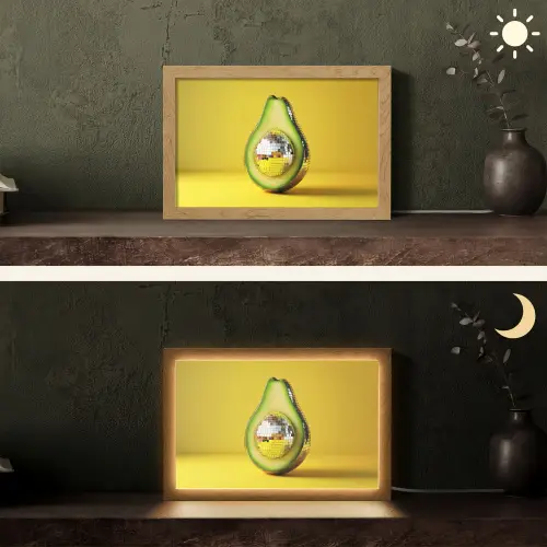 Avocado - Discobal - Geel - Glitter Light Box met kabel (Tafellamp) klein -sfeer3