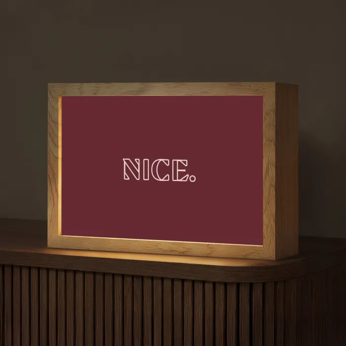 Bordeaux - Nice - minimalistisch Light Box met kabel (Tafellamp) klein -z3d_website