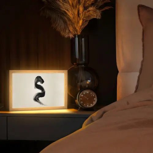 Penseelstreek - Zwart - Minimalistisch Light Box met kabel (Tafellamp) klein -sfeer1