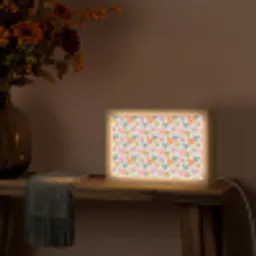 Kleurrijk - Hartjes - Patroon - Beige Light Box met kabel (Tafellamp) klein 924 -sfeer4
