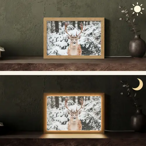 Hert - Sneeuw - Winter - Bos - Dieren Light Box met kabel (Tafellamp) klein -sfeer3