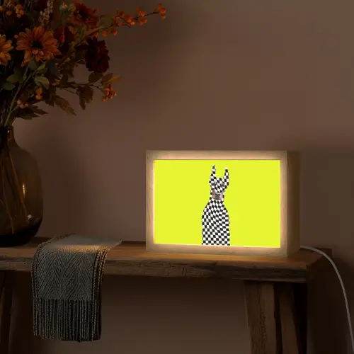 Dobermann - Geblokt - Geel Light Box met kabel (Tafellamp) klein -sfeer4