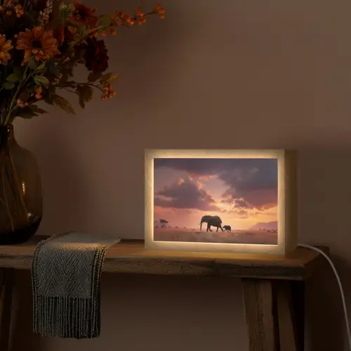 Olifanten - Grasland - Zonsondergang Light Box met kabel (Tafellamp) klein -sfeer4