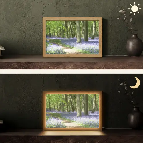 Bos - Pad - Bloemen - Paars - Groen - Natuur Light Box met kabel (Tafellamp) klein -sfeer3