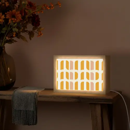 Geometrisch - Patroon - Geel - Roze Light Box met kabel (Tafellamp) klein 924 -sfeer4