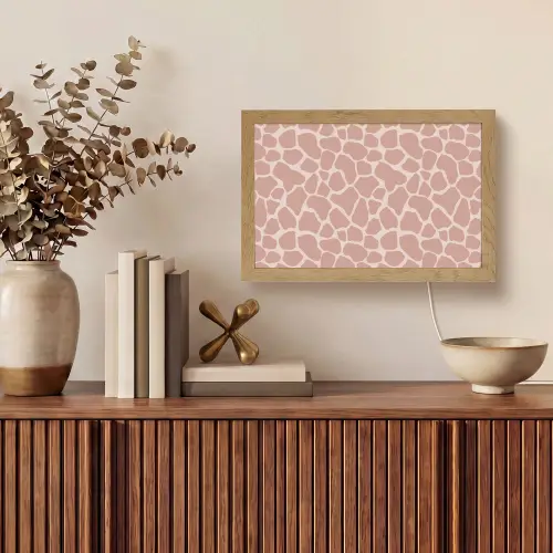Giraffe - Lichtroze - Warm - Roze Light Box met kabel (Tafellamp) klein 924 -sfeer2