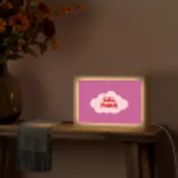 Girl power - Wolk - Roze Light Box met kabel (Tafellamp) klein -sfeer4