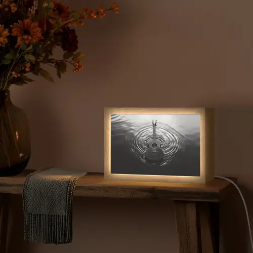 Gitaar - Hout - Water Light Box met kabel (Tafellamp) klein -sfeer4