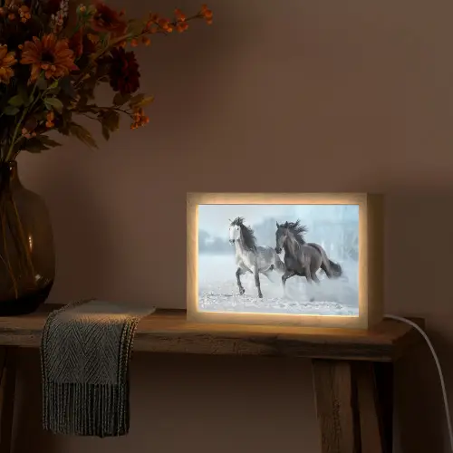 Paarden - Winter - Dieren - Natuur - Sneeuw Light Box met kabel (Tafellamp) klein -sfeer4