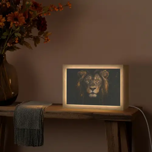 Leeuw - Goud - Druppels Light Box met kabel (Tafellamp) klein -sfeer4