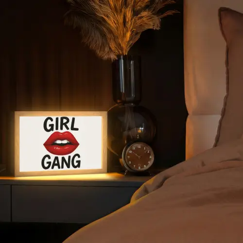 Lip - Girl - Rood - Letters Light Box met kabel (Tafellamp) klein -sfeer1