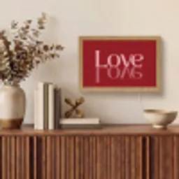 Love - Spiegeling - Rood Light Box met kabel (Tafellamp) klein -sfeer2