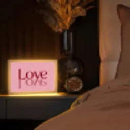 Love - Roze - Spiegeling Light Box met kabel (Tafellamp) klein -sfeer1