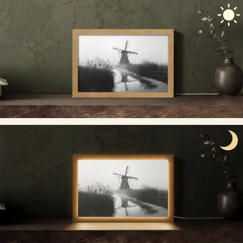 Molen - Weerspiegeling - Landschap - Water Light Box met kabel (Tafellamp) klein -sfeer3