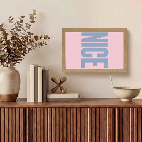 Nice - Paars - Roze Light Box met kabel (Tafellamp) klein -sfeer2