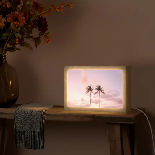 Palmbomen - Paars - Wolken - Lucht Light Box met kabel (Tafellamp) klein -sfeer4