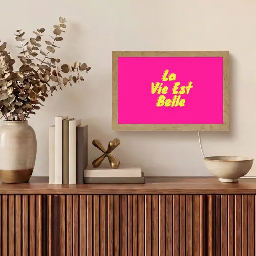 Quote - Retro - Roze Light Box met kabel (Tafellamp) klein -sfeer2