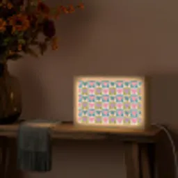 Retro - Kleuren - Patroon - Hartjes Light Box met kabel (Tafellamp) klein 924 -sfeer4