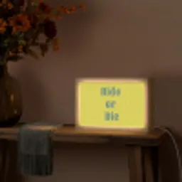 Ride or die - Geel - Blauw Light Box met kabel (Tafellamp) klein -sfeer4