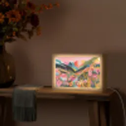 Rivier - Diepte - Bloemen Light Box met kabel (Tafellamp) klein -sfeer4