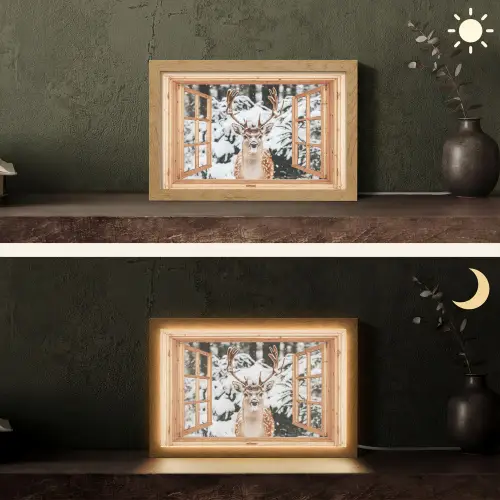 Doorkijk - Hert - Sneeuw - Winter - Bos - Dieren Light Box met kabel (Tafellamp) klein -sfeer3
