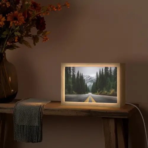 Sparrenbos - Weg - Bergen - Sneeuw Light Box met kabel (Tafellamp) klein -sfeer4