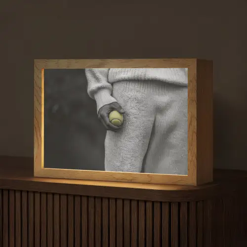 Tennisbal - Zwart - Wit Light Box met kabel (Tafellamp) klein -z3d_website