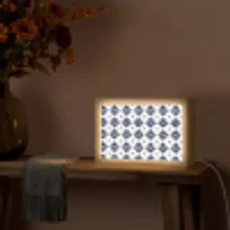 Tegelmotief - Blauw - Wit - Bloem Light Box met kabel (Tafellamp) klein 924 -sfeer4