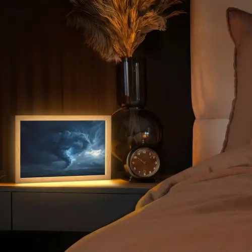 Tornado - Duister - Wolken Light Box met kabel (Tafellamp) klein -sfeer1