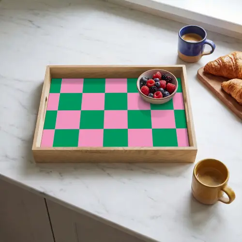 Schaakbord patroon - Groen - Roze - Blokjes Dienblad Rechthoek middel -sfeer2