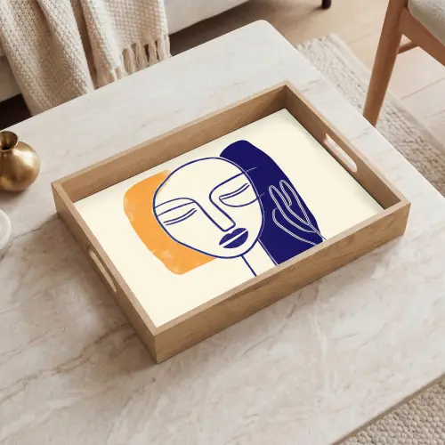 Minimalistisch - Gezicht - Hand - Oranje - Blauw Dienblad Rechthoek middel -sfeer1