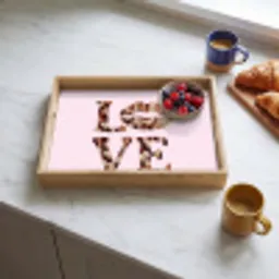 Tekst - Love - Pantervacht - Lichtroze Dienblad Rechthoek middel -sfeer2