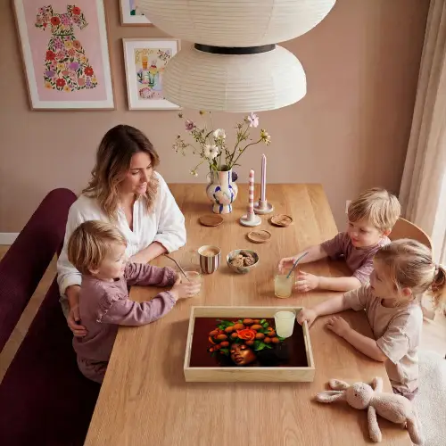 Vrouw - lychee - exotisch Dienblad Rechthoek middel -sfeer4