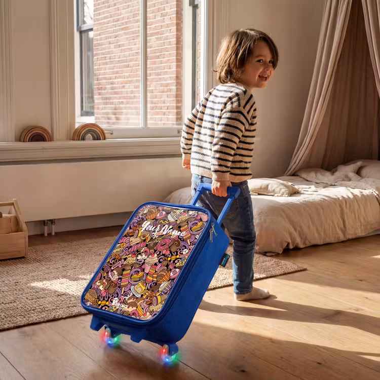 Kids’ Suitcase - Blue - Sweet surprises — 5