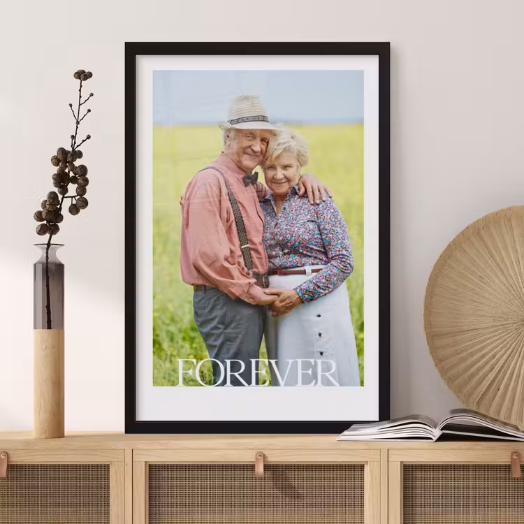 Poster with Frame - Magazine — 2