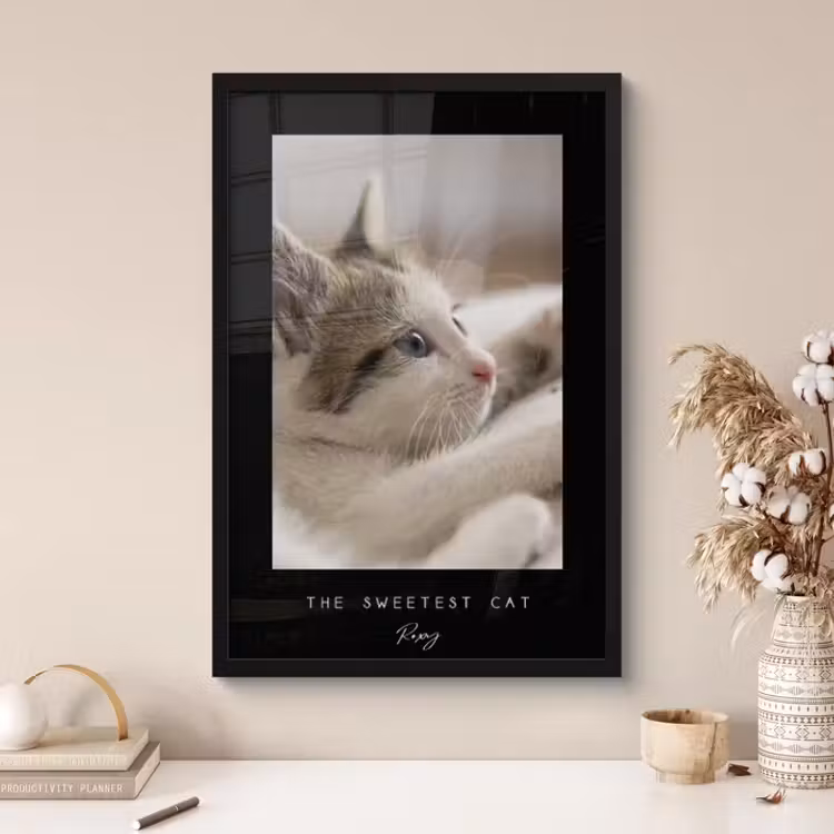 Photo in Frame - Black Border with Text — 6