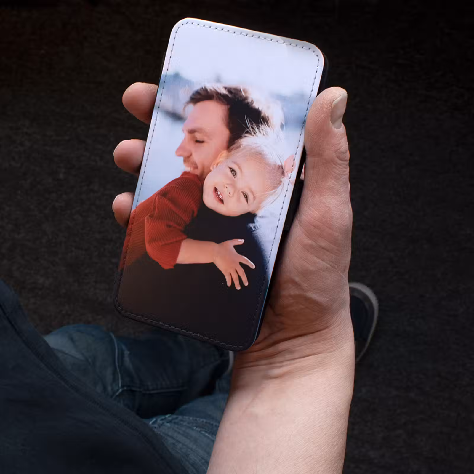 Phone case with card holder — 1