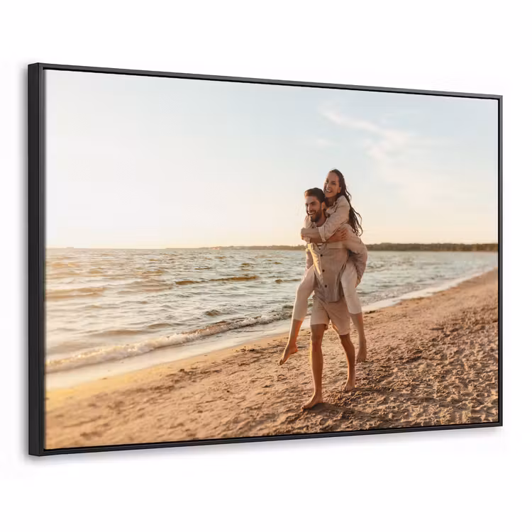 Photo on canvas with frame — 1