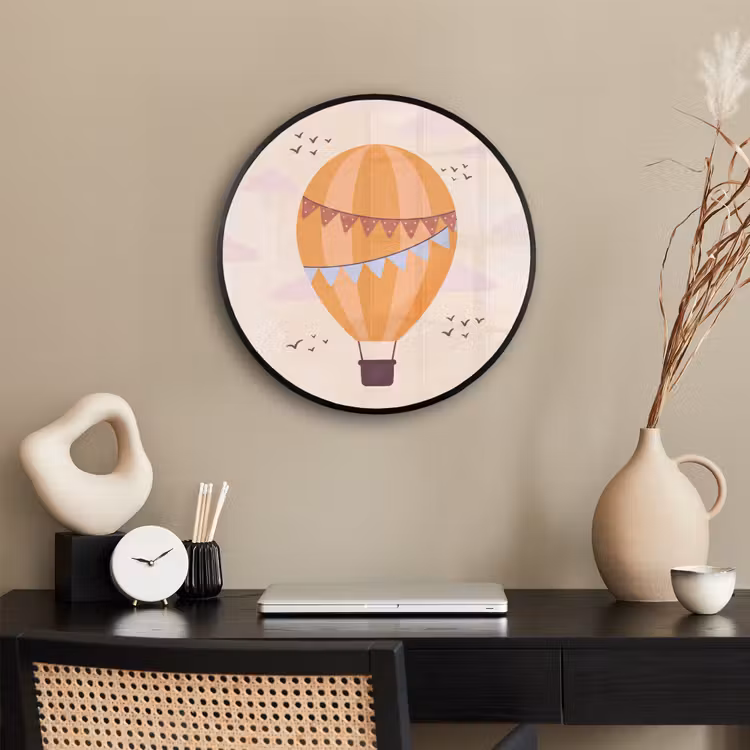 Photo Frame Round - Hot Air Balloon - Garlands - Adventure - Illustration - Orange — 2