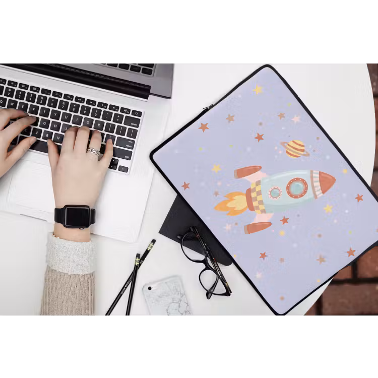 Laptop Sleeve - Rocket - Space - Planet - Illustration — 3