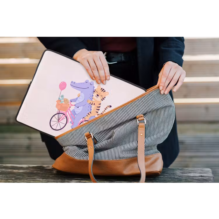 Laptop Sleeve - Animals - Bicycle - Friendship - Illustration - Pink — 4
